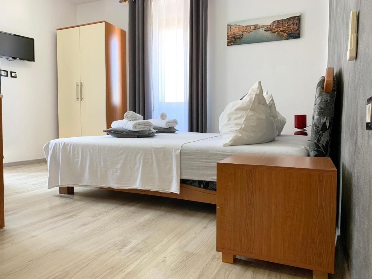 Rooms Valentino Poreč Eksteriør bilde