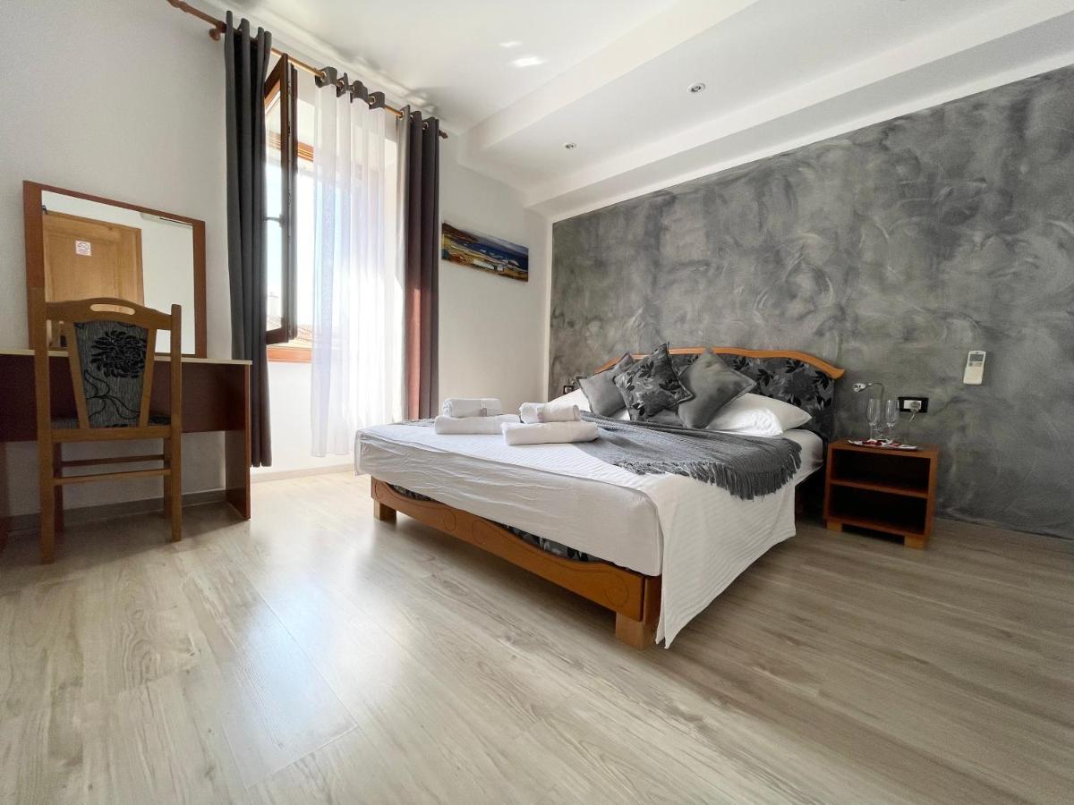 Rooms Valentino Poreč Eksteriør bilde