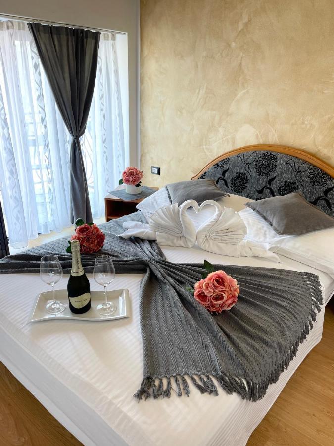Rooms Valentino Poreč Eksteriør bilde