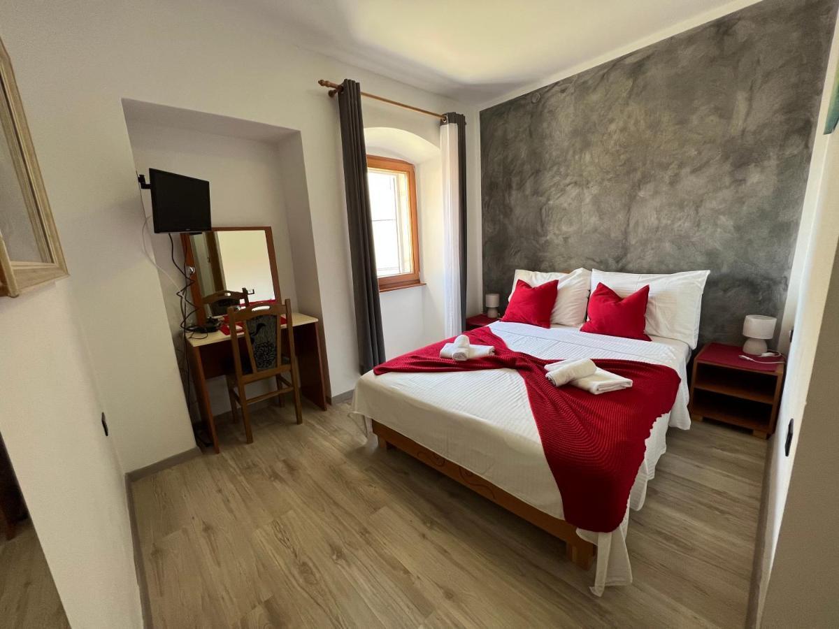 Rooms Valentino Poreč Eksteriør bilde